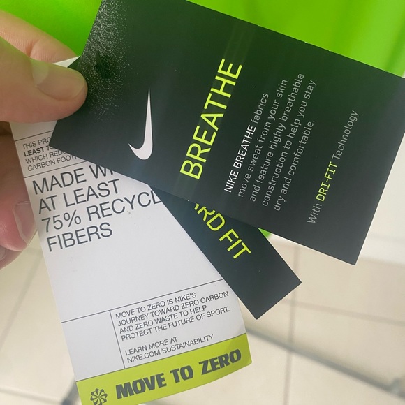 NIKE VFL Wolfsburg Soccer Home Jersey 2020/2021. - Picture 6 of 10